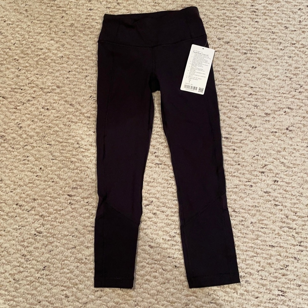 Black pace rival crop 22” lulu lemon leggings